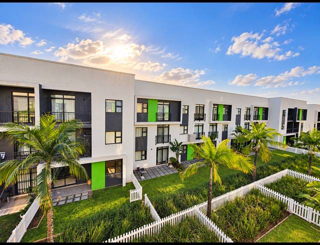 2 BEDROOM APARTMENT TO LET IN BALLITO CENTRAL